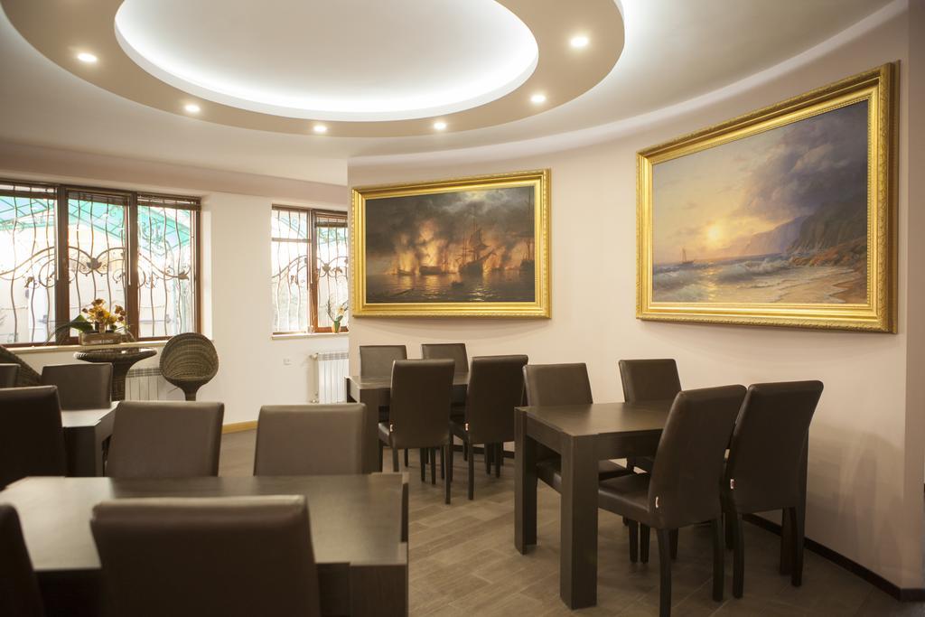 Daniel Boutique Hotel Yerevan Bagian luar foto
